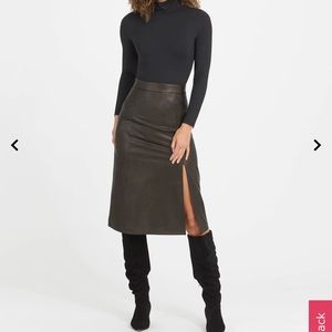 NWT Spanx Leather-Like Midi Skirt
